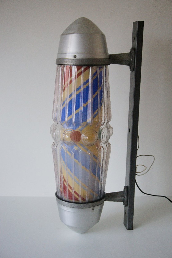 Image 1 of Palo luminoso pubblicitario da barbiere giapponese d'epoca: design spaziale, montaggio a parete, completamente funzionale