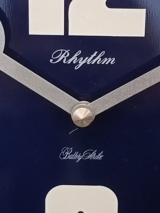 Image 1 of Space Age slingerklok van Rhytm, jaren 70.