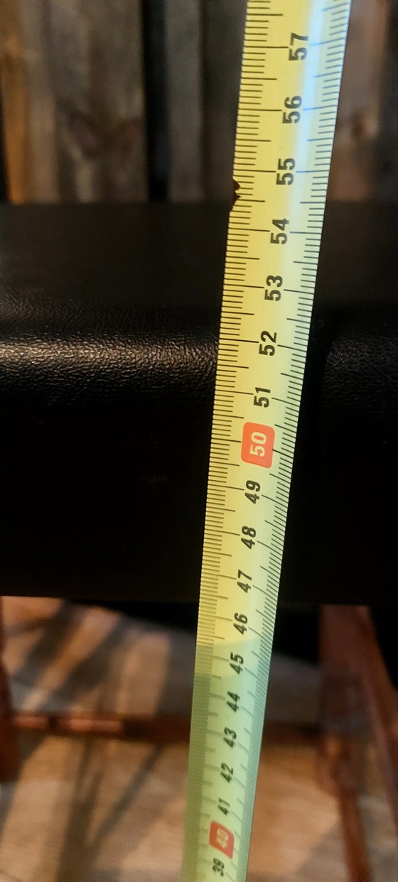 Image 1 of 2 sgabelli belli e robusti, rivestiti in similpelle, come nuovi.