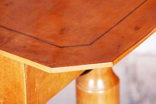Restored Biedermeier Writing Desk, Spruce, Maple Veneer, Austria, 1830s – bureau, Wood (photo 2 of 18)