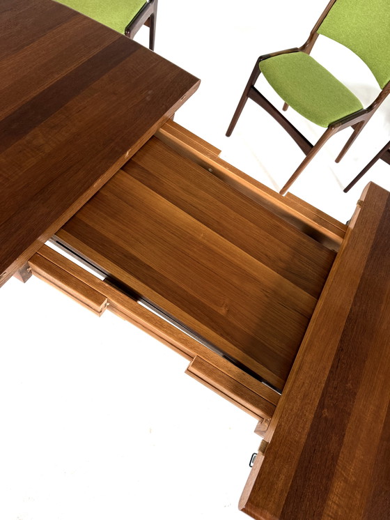 Image 1 of Vintage verlengbare Deense teakhouten eettafel ‘70