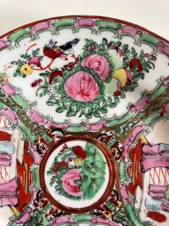 Antique Vintage Chinese Porcelain Plate Rose Medallion – Crockery (photo 12 of 20)