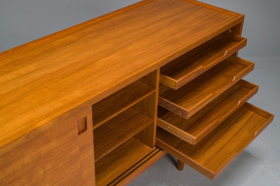 Image 1 of Buffet vintage modèle n° 20 par Niels O. Møller pour J.L. Møllers, 1960s