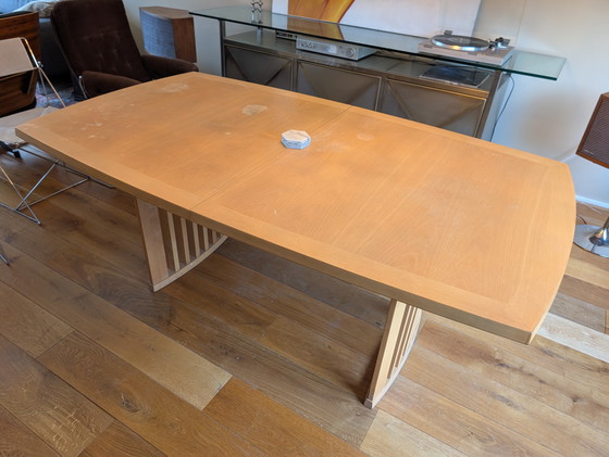 Image 1 of Table de salle à manger extensible Skovby.