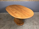 Mesa de comedor bellota oval Japandi Wabi Sabi