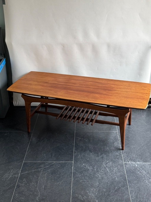 Table de salon Louis van Teeffelen pour WeBe