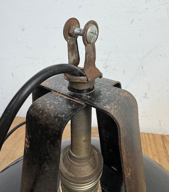 Image 1 of Industriële Franse zwarte emaille hanglamp van MAZDA, jaren 60