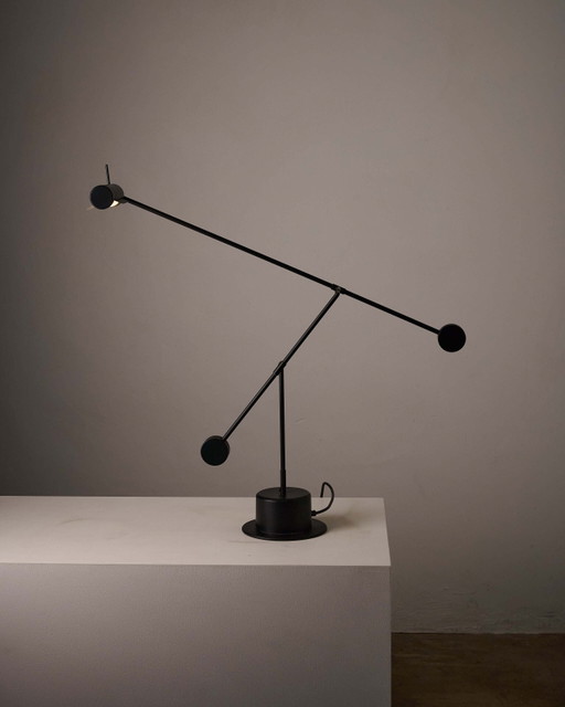 Mattschwarze Gegengewichts-Schreibtischlampe von Sische