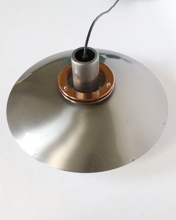 Image 1 of Lampe bol danoise vintage, suspension en métal canon de fusil, style rétro