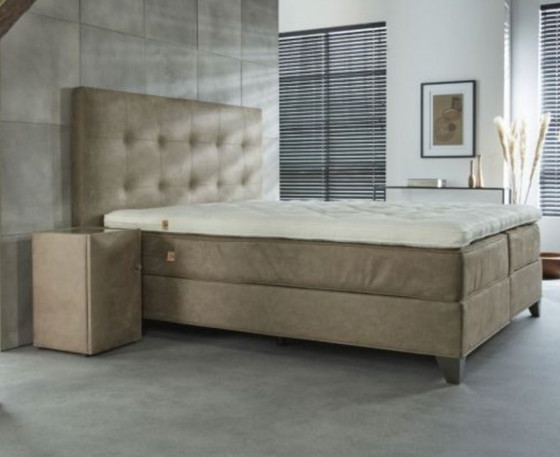 Image 1 of Cama Merens natural 180x210 (2 colchones, incluido un cubrecolchón de crin de lujo)