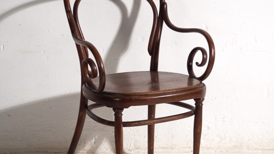 Poltrona antica in legno curvato Thonet – Austria, circa 1900 – Poltrone (photo 3 of 40)