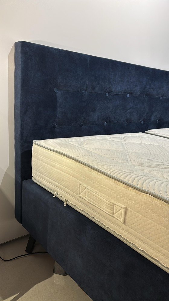 Image 1 of Boxspringbett Malmö