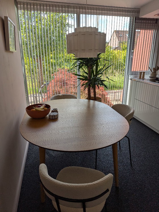 Image 1 of Kave Home Oqui round/oval extendable table 120-200cm