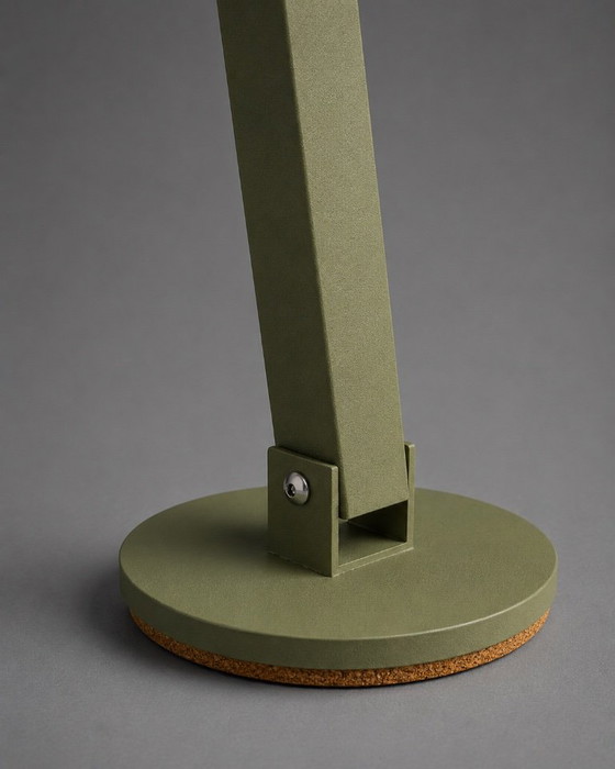 Gica Contra Floor Lamp 195 Green – CristofaroLuce, Floor lights, Aluminium (photo 8 of 11)