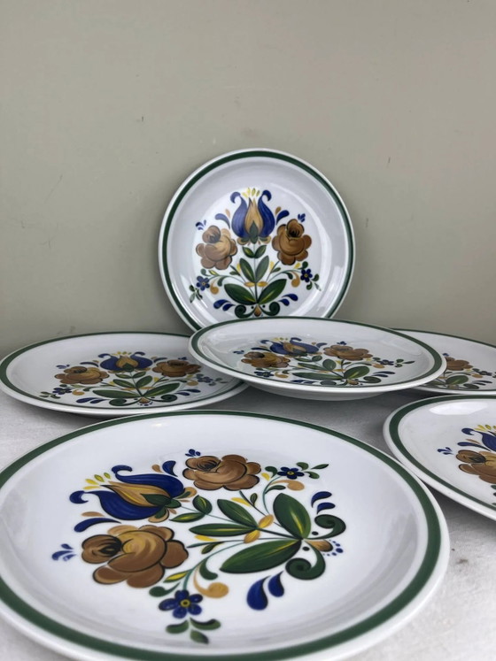 Dekorierte flache Teller – Geschirr, Porcelain, Art Nouveau (photo 5 of 8)