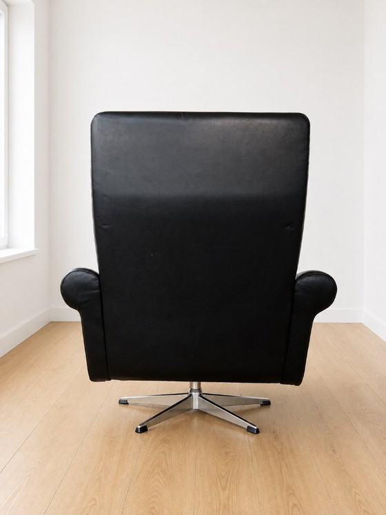 Fauteuil pivotant vintage danois en cuir noir, milieu du siècle, années 1970 – Leather (photo 5 of 13)