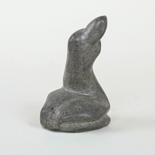 Sculpture en pierre représentant un nu féminin, design italien, années 1960, fabriquée en Italie