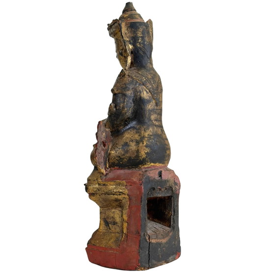 Espíritu Nat birmano antiguo – Estatua de templo de madera dorada, Myanmar, c. 1900 – Esculturas, Wood, Glass (photo 6 of 11)