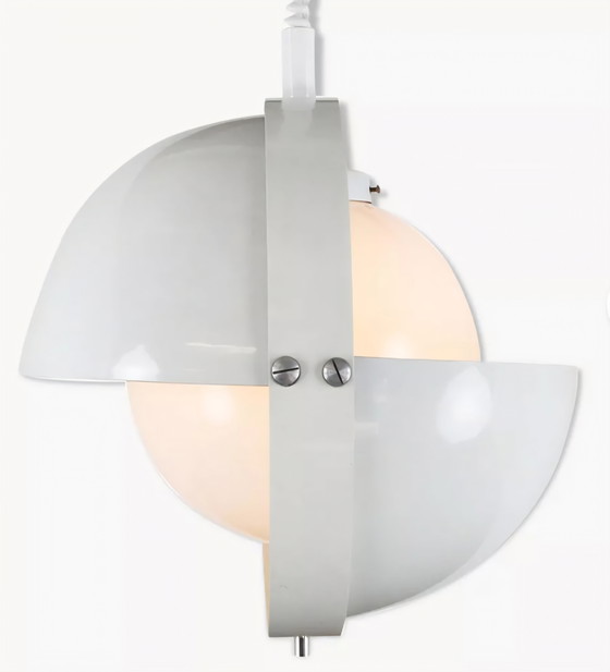 Image 1 of Iconica lampada a sospensione White Eclipse di Dijkstra, risalente agli anni Settanta.