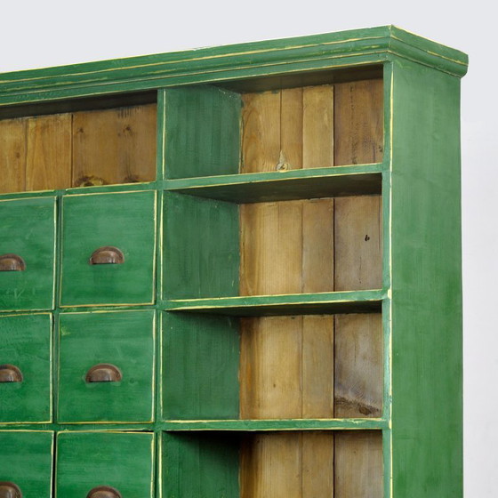 Image 1 of Grote grenen kast, jaren 1930