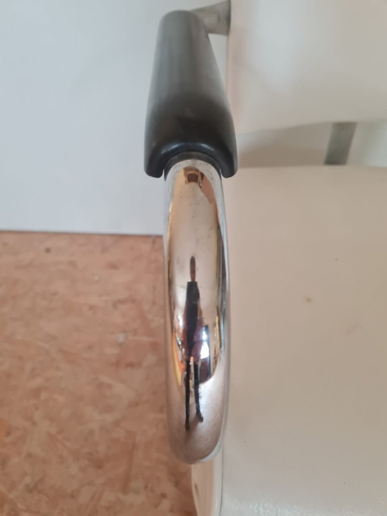 Image 1 of Witte Vinyl Salonstoel 1960's, VS