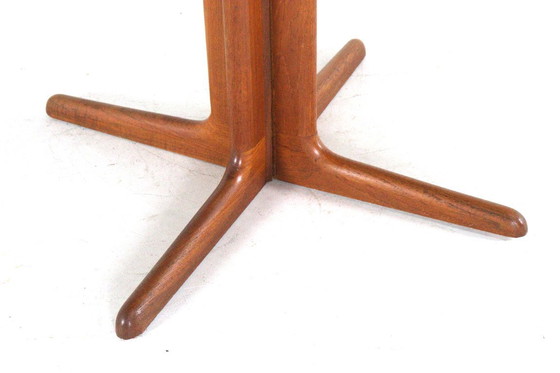 Image 1 of Dyrlund Danish design round 2x extendable dining table vintage