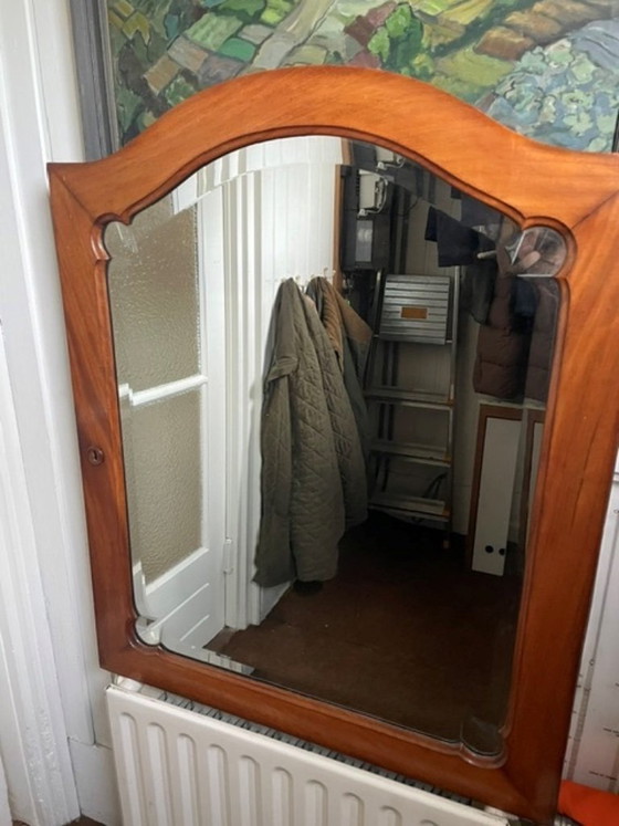 Precioso armario antiguo Bonheur de 1860-1870 con puerta de espejo. – Wood (photo 2 of 5)