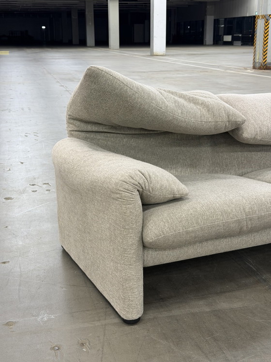 Cassina Maralunga Set – Sofas, Textile (photo 11 of 14)