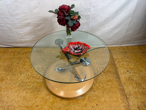 Image 1 of Table basse pivotante Vintage Tokyo Twist – Plateau en verre extensible – Design moderne du milieu du siècle. Affirmez votre sty