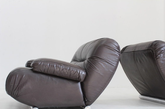 Giuseppe Munari Lounge Chairs Brown Leather 1970s, Italy Set Of 2 – Fauteuils (photo 3 of 9)