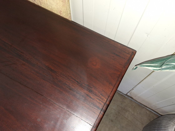 Image 1 of Klassischer Mahagoni-Beistelltisch, Wandtisch, Konsole, kleine, nicht störende Lackschäden, Maße 180 x 50 cm und 76 cm hoch.