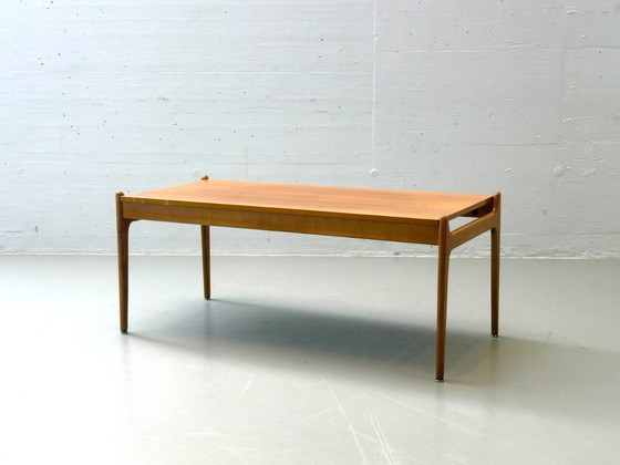 Image 1 of Tavolino da caffè scandinavo nello stile di Severin Hansen
