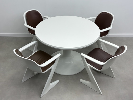 Ernst Moeckl "Kangaroo" Dining set '60 – Plastic (photo 6 of 15)