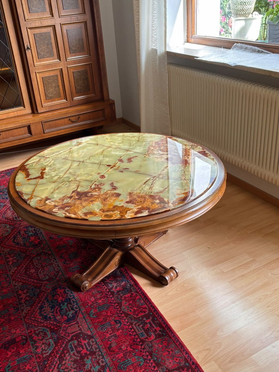 Ronde tafel met blad van groen onyxmarmer. – Salontafels, Wood (photo 2 of 6)