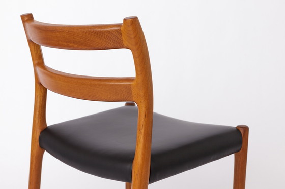 Image 1 of 5 Stühle Niels Otto Møller Modell 84 - dänische Esszimmerstühle aus Teakholz und Leder (1974) - Mid-Century Modern Design