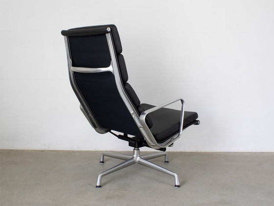 Poltrona Vitra EA 222, Charles & Ray Eames – Poltrone, Aluminium (photo 3 of 8)