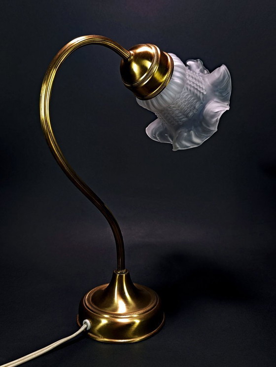 Image 1 of Vintage Frosted Glass Tulip Table Lamp – Art Nouveau Style Swan Neck Brass Lamp – Working