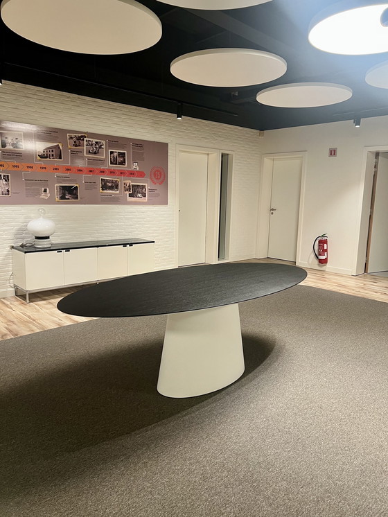 Image 1 of Emmemobili UFO table