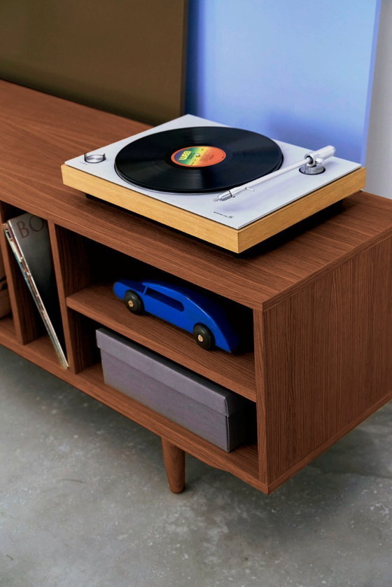 Image 1 of Vinyl kast gebeitst teak T-S09