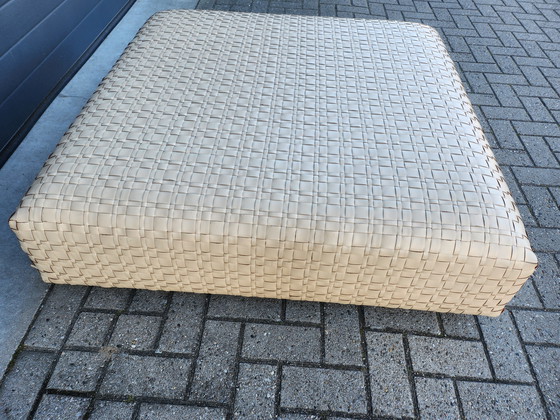 Image 1 of Flexform – Bangkok Ottoman von Antonio Citterio