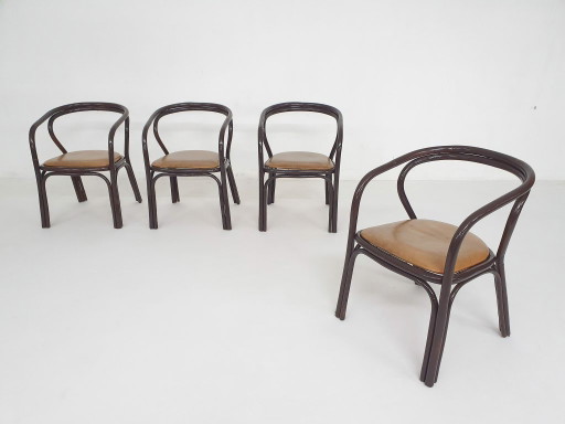 Ensemble de 4 chaises de salle à manger Manou avec assise en cuir, Pays-Bas, années 1970