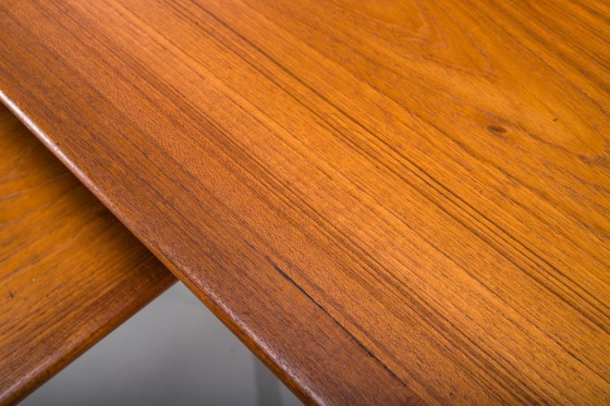Escritorio de teca en forma de L Mid-Century Modern, años 70 – Wood (photo 5 of 18)