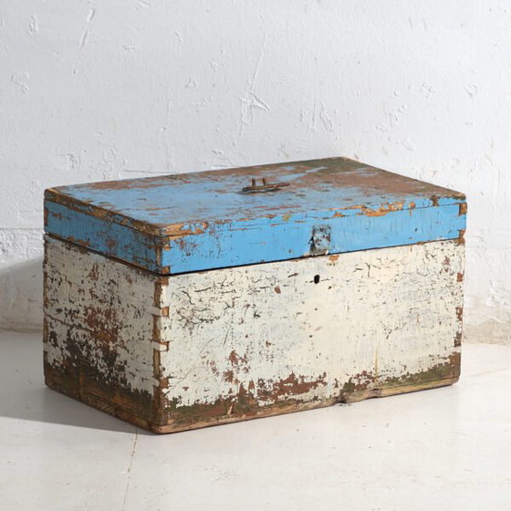 Antique painted small chest in pine wood – Poland, circa 1930 – Chest of drawers, Iron, Rustic (photo 5 of 40)