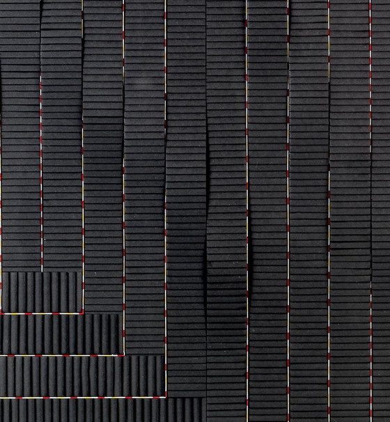 Image 1 of Carré Noir Ondulé Françoise Luciani 2