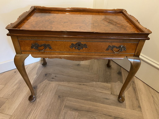 Beautiful Root Walnut Tea Table