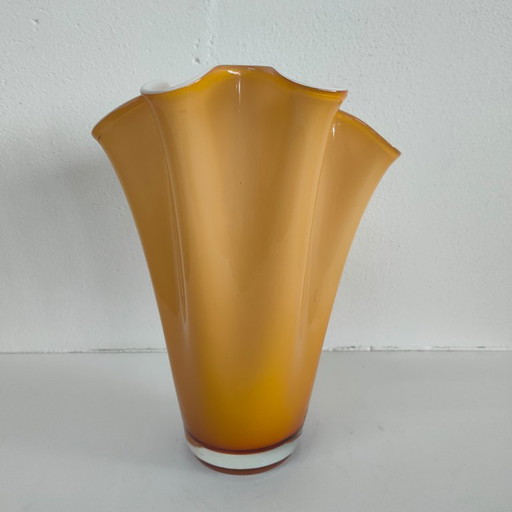 Amberkleurige Fazzoletto bloemenvaas (Murano glas)