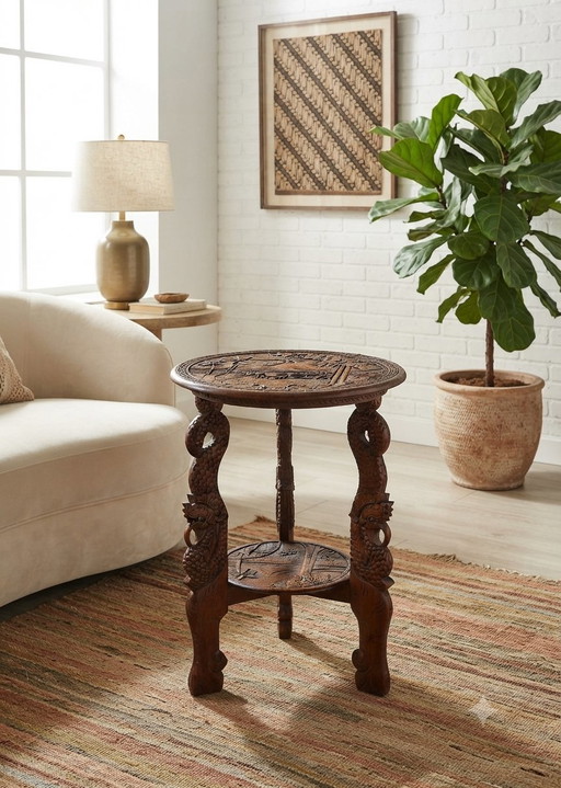 Vintage handgesneden Balinese Teak Bijzettafel met Draken (Naga) Poten & Vulkaanlandschap