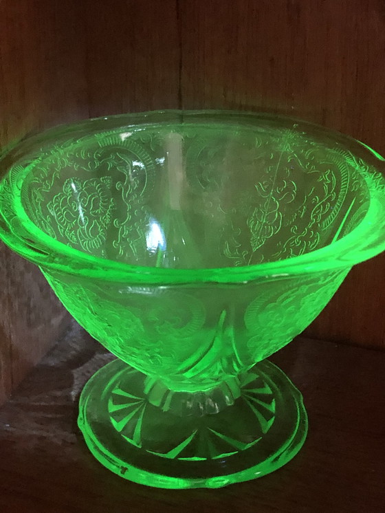 Image 1 of 4x oude vintage annagroen uranium glas ijscoupes