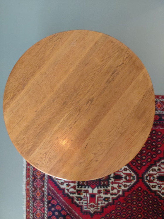 Image 1 of Runder Couchtisch aus Holz, 99 cm