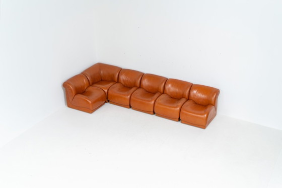 Modular Sofa by Doimo Salotti (Italy, 1970s). – Leather, Vintage (photo 3 of 24)